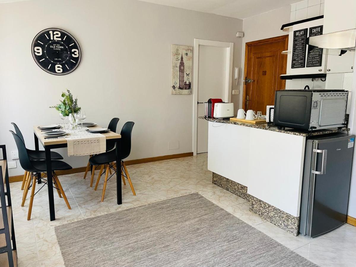 Ferienwohnung El Apartamento De La Colegiata Vigo Exterior foto